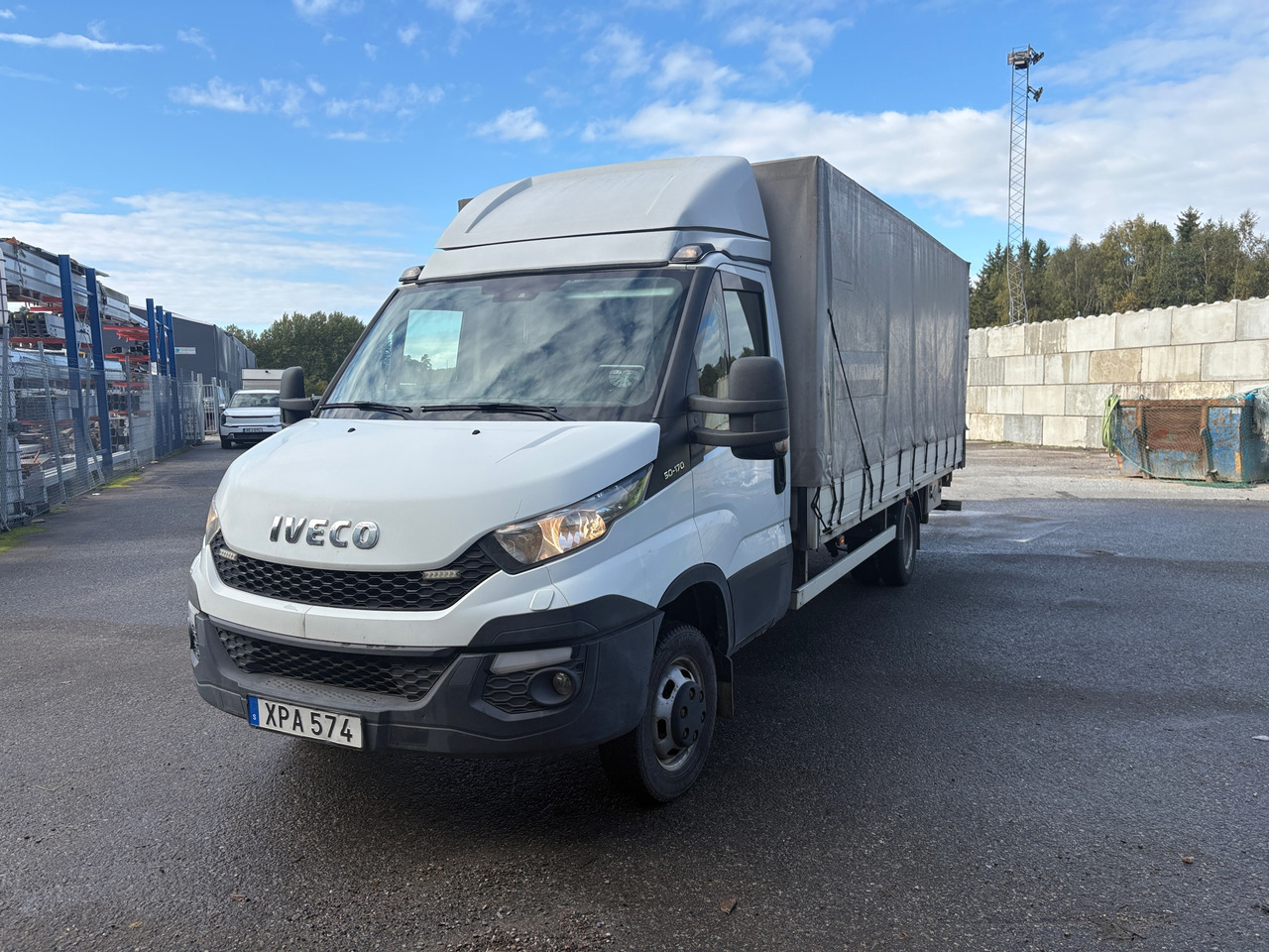 Iveco Daily C-reggad - Camión: foto 1 Iveco Daily C-reggad - Camión: foto 1