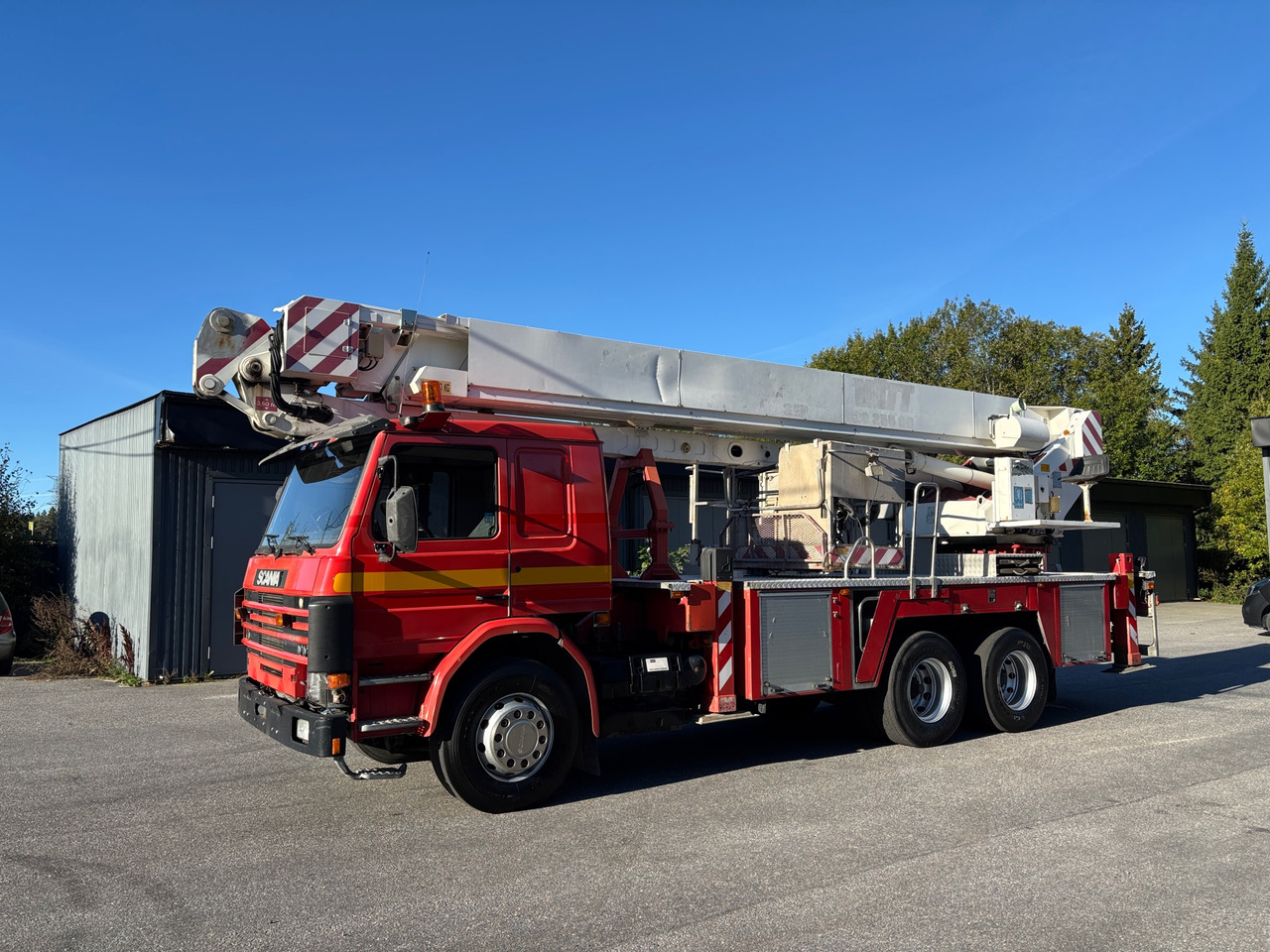 Scania P113HL6X2 - Camión: foto 1 Scania P113HL6X2 - Camión: foto 1