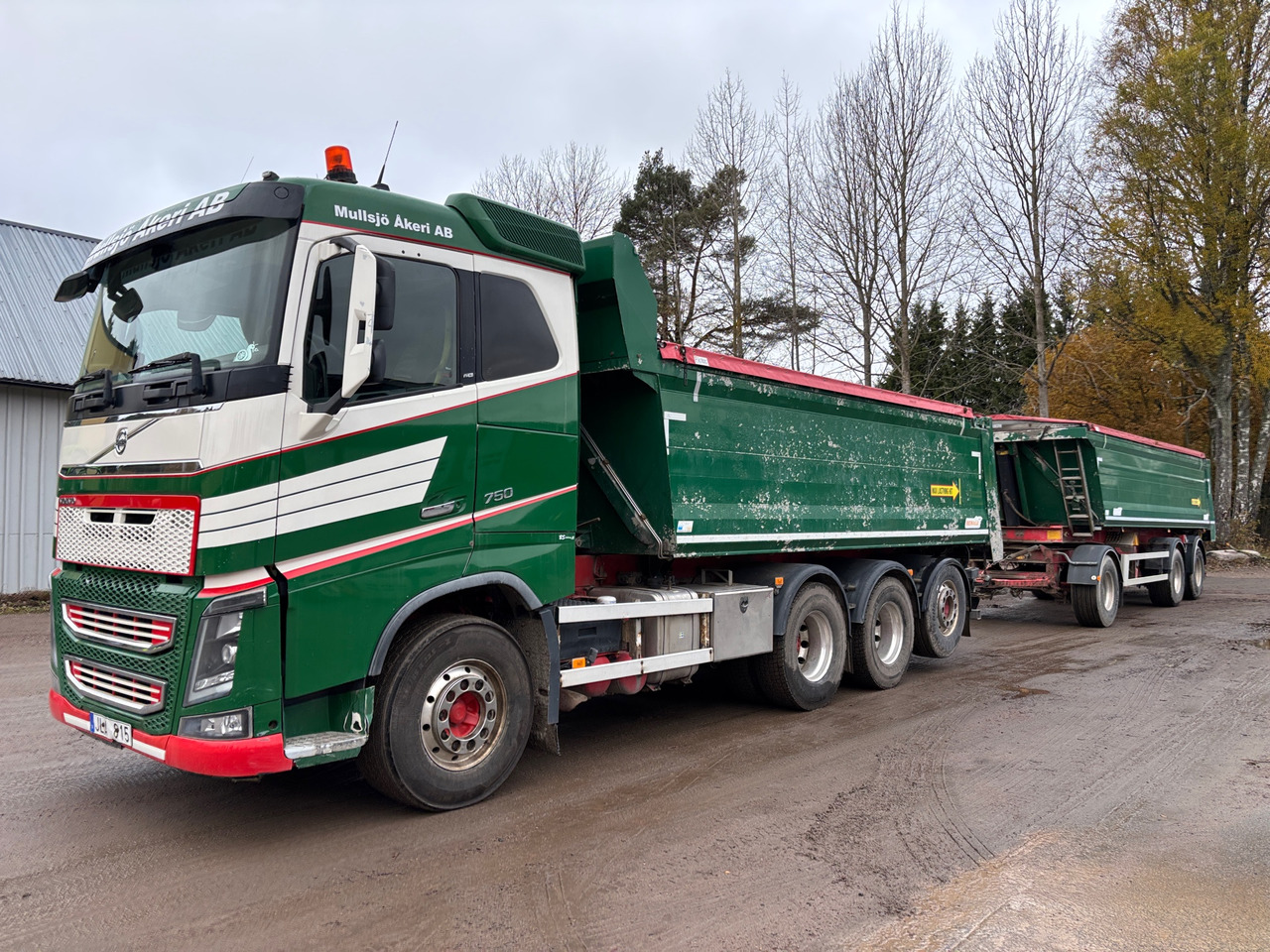 Volvo FH16 8*4 - Camión: foto 1 Volvo FH16 8*4 - Camión: foto 1