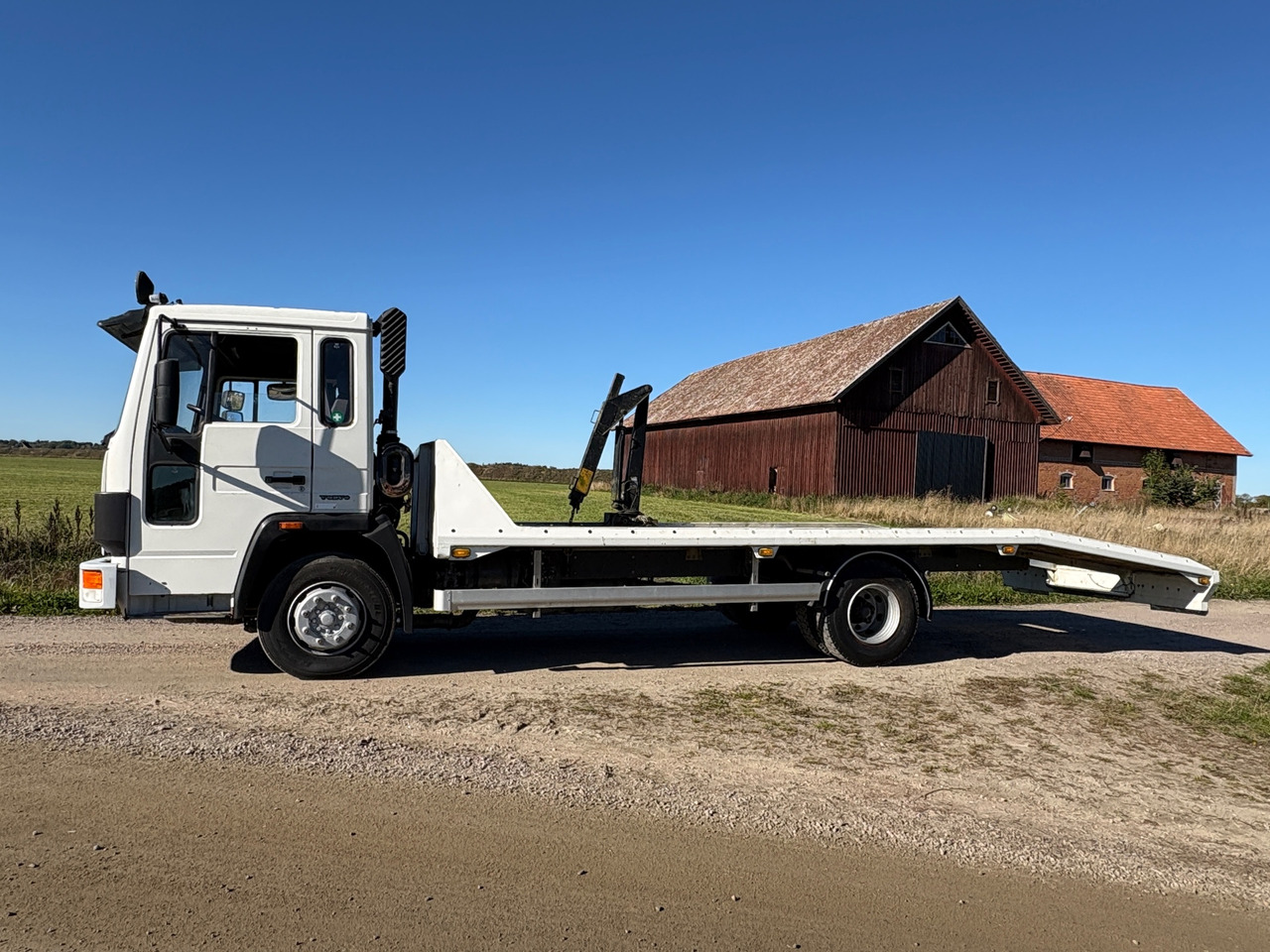 Volvo FL 6L42R - Camión: foto 1 Volvo FL 6L42R - Camión: foto 1
