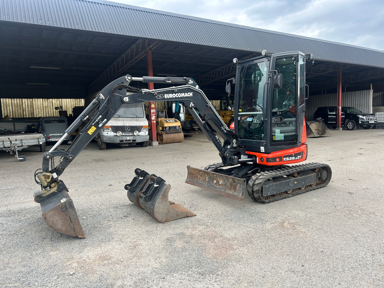 Eurocomach ES28.2ZT - Excavadora: foto 1 Eurocomach ES28.2ZT - Excavadora: foto 1