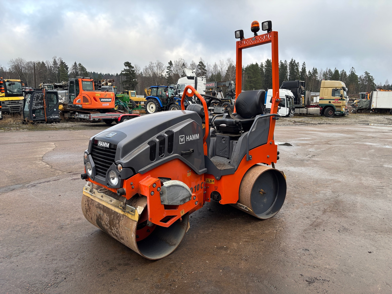 Hamm HD10C - Apisonadora de asfalto: foto 1 Hamm HD10C - Apisonadora de asfalto: foto 1