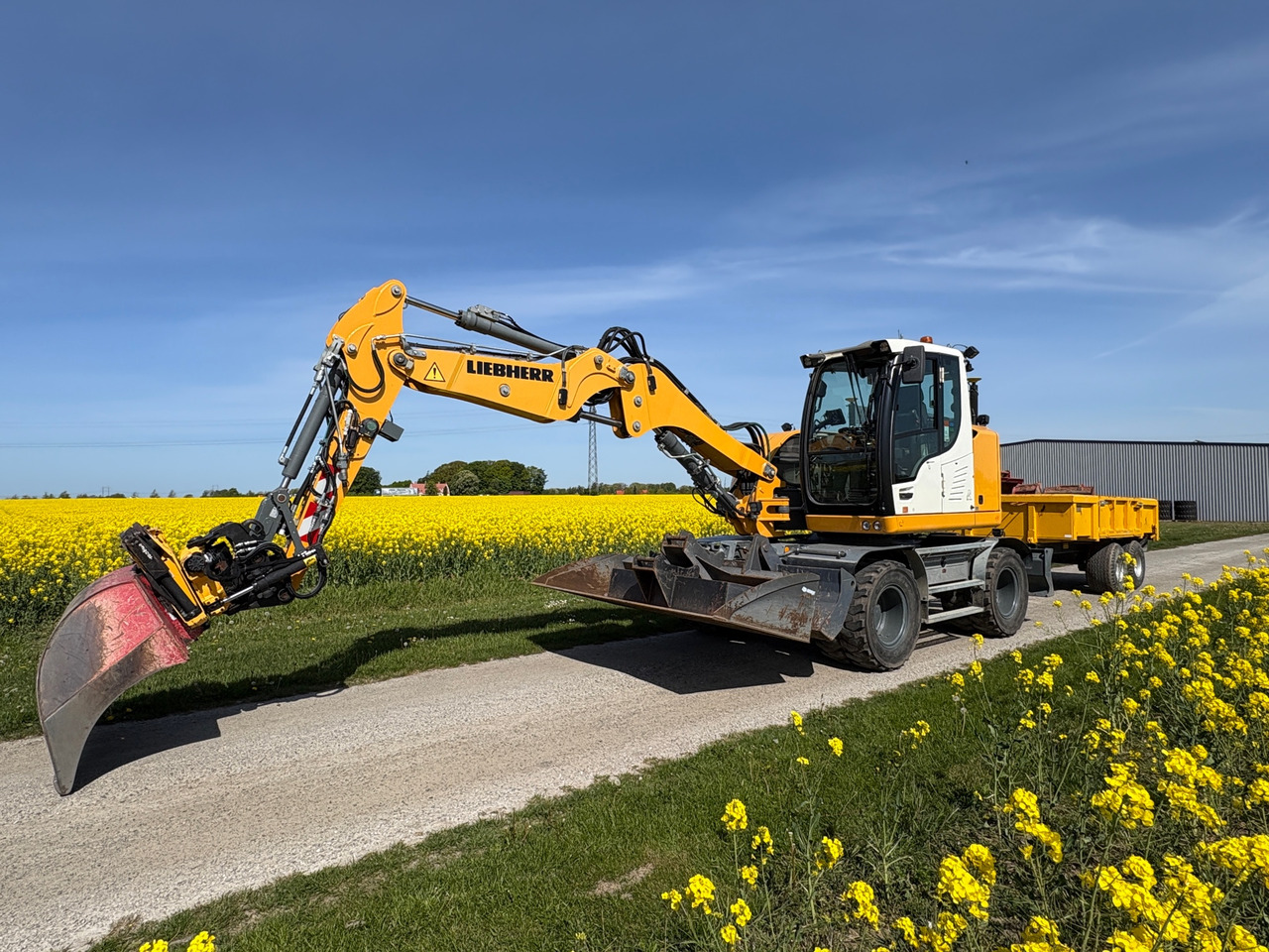 Liebherr A910 Compact - Excavadora: foto 1 Liebherr A910 Compact - Excavadora: foto 1