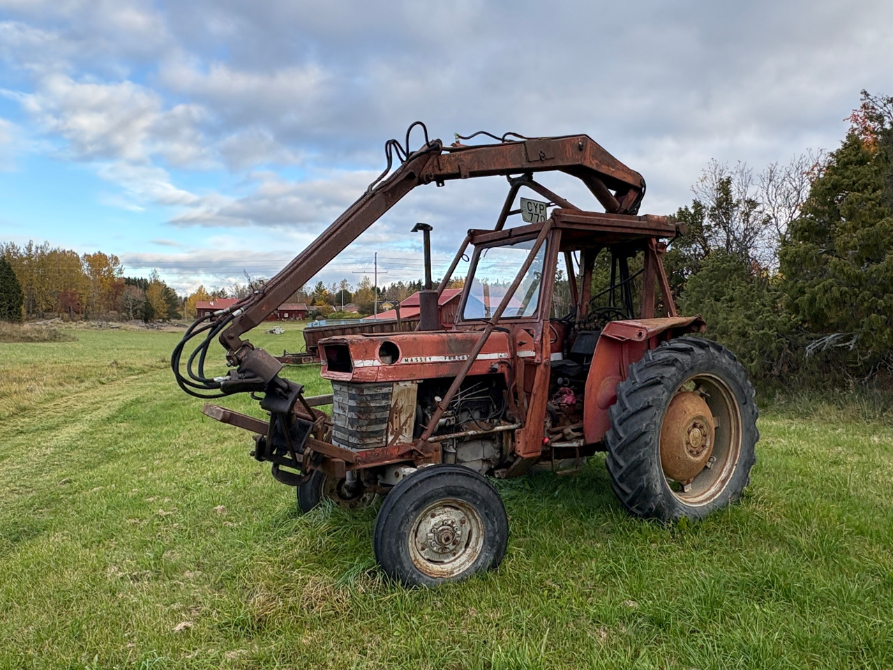 Massey Ferguson 165 S - Tractor: foto 1 Massey Ferguson 165 S - Tractor: foto 1