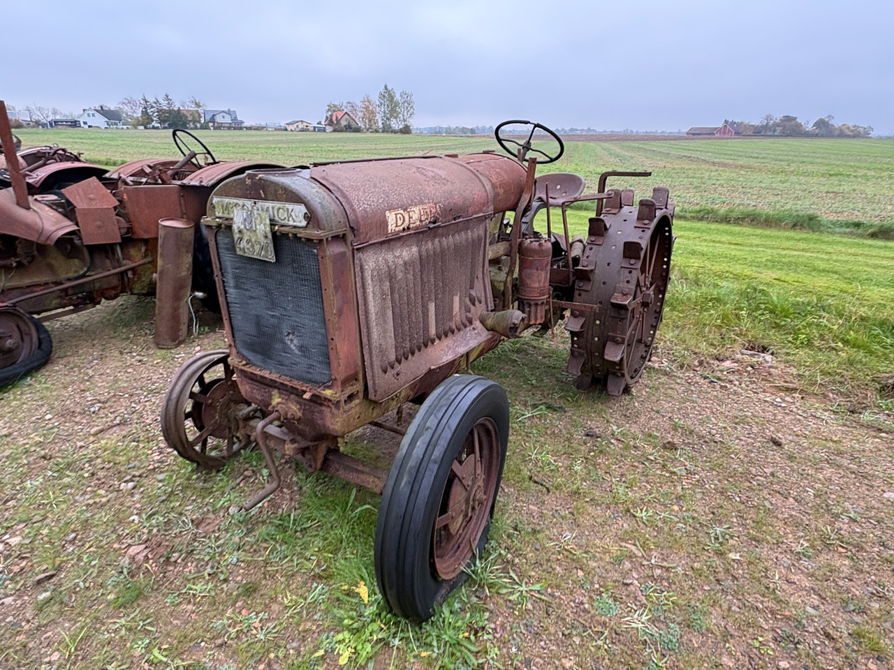 McCormick 10-20 - Tractor: foto 1 McCormick 10-20 - Tractor: foto 1