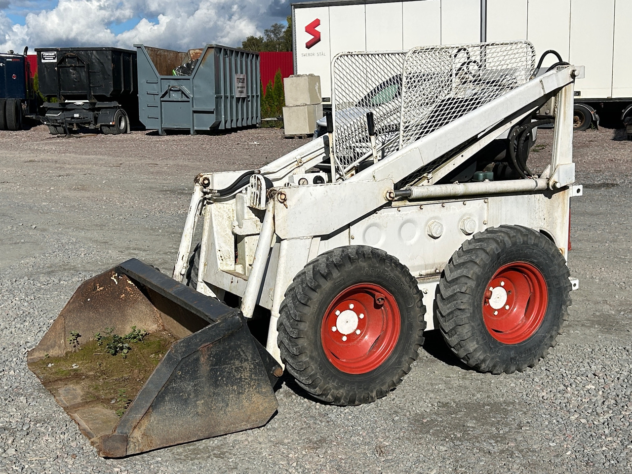Melroe Bobcat - Cargadora de ruedas: foto 1 Melroe Bobcat - Cargadora de ruedas: foto 1