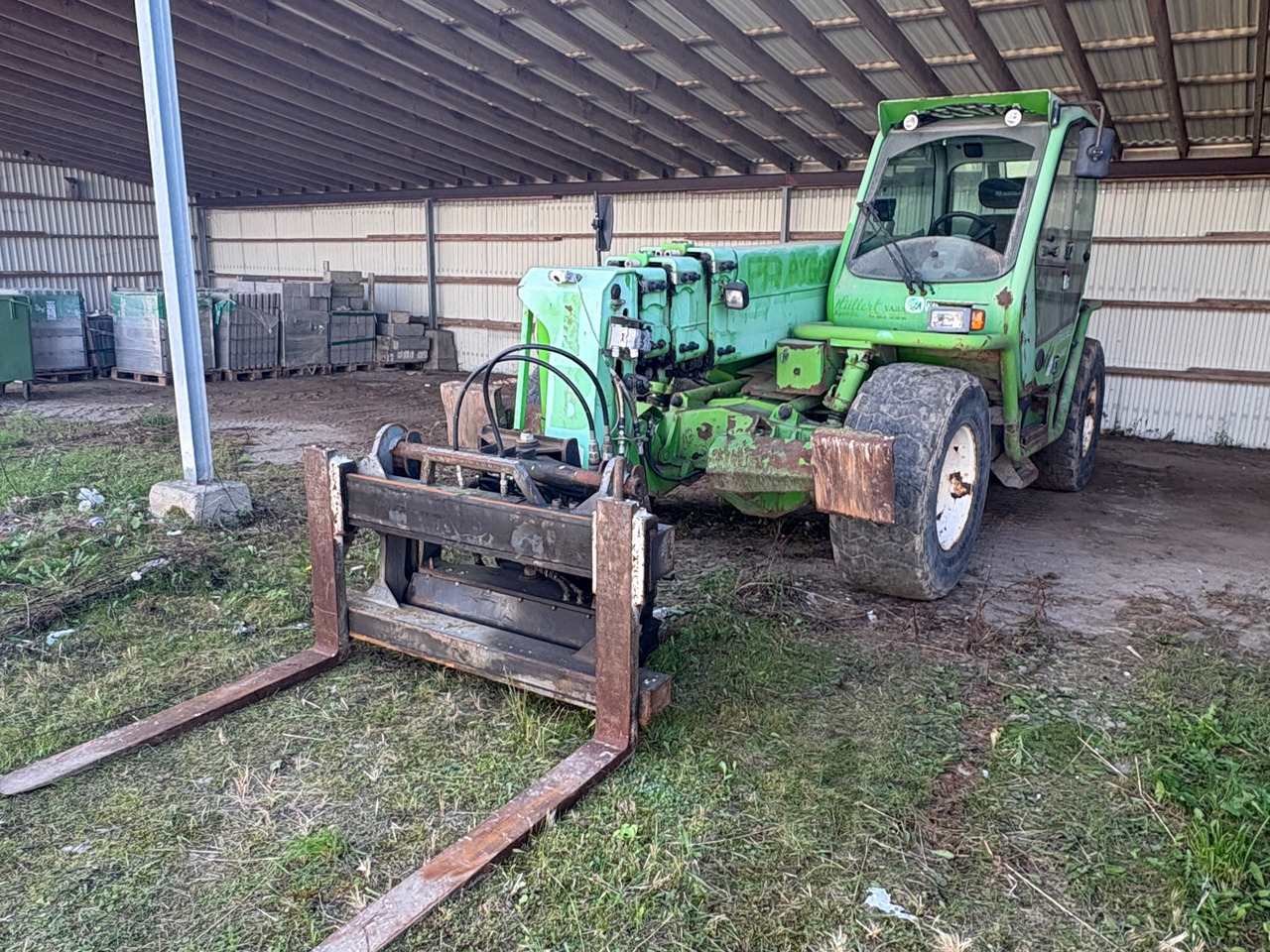 Merlo P40-17 - Manipulador telescópico: foto 1 Merlo P40-17 - Manipulador telescópico: foto 1