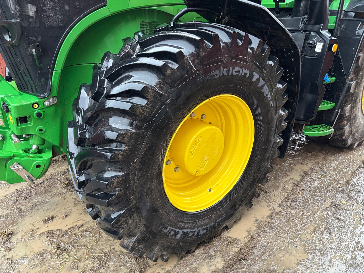 Nokian 600/70R30 / 710/70R42 - Neumático para Maquinaria agrícola: foto 1 Nokian 600/70R30 / 710/70R42 - Neumático para Maquinaria agrícola: foto 1