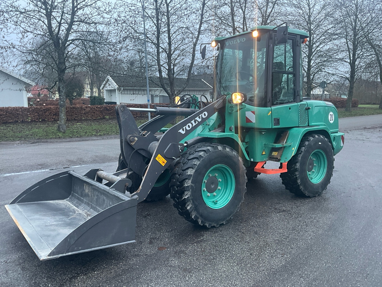 Volvo L30G - Cargadora de ruedas: foto 1 Volvo L30G - Cargadora de ruedas: foto 1