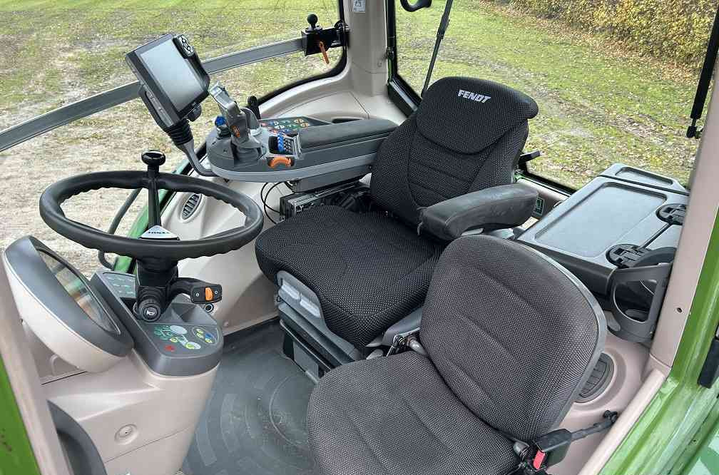 Fendt 828 profi plus, rtk - Tractor: foto 5 Fendt 828 profi plus, rtk - Tractor: foto 5