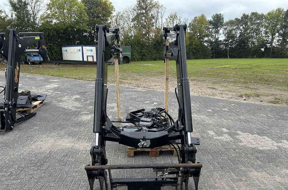 Trima Alo 5.1+ frontlader case new holland steyr - Cargador frontal para tractor: foto 2 Trima Alo 5.1+ frontlader case new holland steyr - Cargador frontal para tractor: foto 2