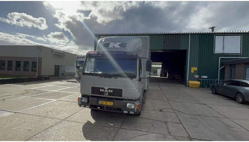 MAN 12.224 MAN 12.224 Afzet bak - Camión caja cerrada: foto 3 MAN 12.224 MAN 12.224 Afzet bak - Camión caja cerrada: foto 3