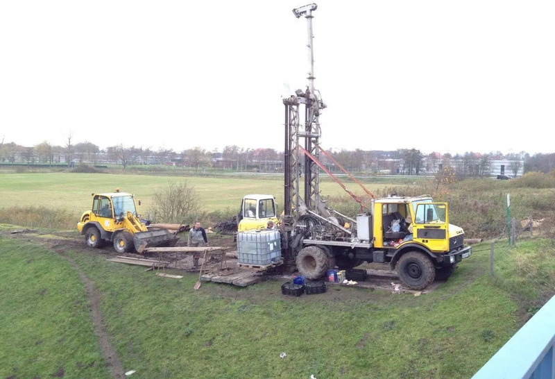 Mercedes-Benz Unimog U1250 Well Drill Brunnenbohr gerat - Perforadora: foto 5 Mercedes-Benz Unimog U1250 Well Drill Brunnenbohr gerat - Perforadora: foto 5