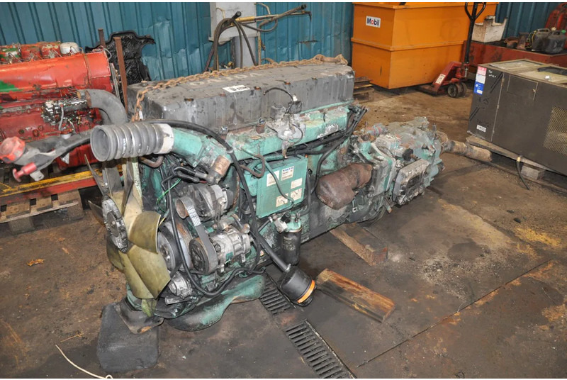 Volvo D12A 380 D12A 380 pk - Motor: foto 1 Volvo D12A 380 D12A 380 pk - Motor: foto 1