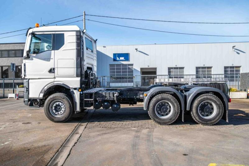 MAN TGS 33.640 BLS - 31.000 KM - Cabeza tractora: foto 2 MAN TGS 33.640 BLS - 31.000 KM - Cabeza tractora: foto 2