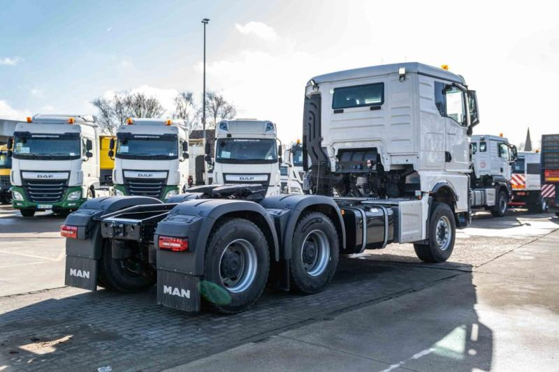 MAN TGS 33.640 BLS - 31.000 KM - Cabeza tractora: foto 4 MAN TGS 33.640 BLS - 31.000 KM - Cabeza tractora: foto 4