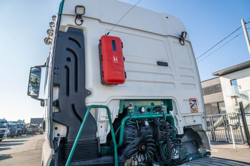 Cabeza tractora MAN TGX 18.460 XLX BLS -INTARDER-ADR: foto 7 Cabeza tractora MAN TGX 18.460 XLX BLS -INTARDER-ADR: foto 7