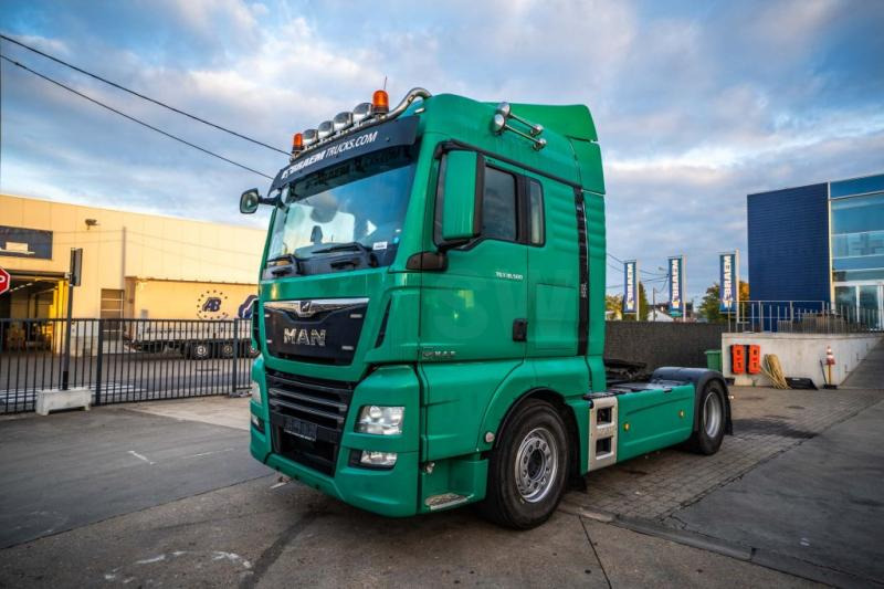 MAN TGX 18.500 XLX BLS + KIPHYDR. - Cabeza tractora: foto 1 MAN TGX 18.500 XLX BLS + KIPHYDR. - Cabeza tractora: foto 1