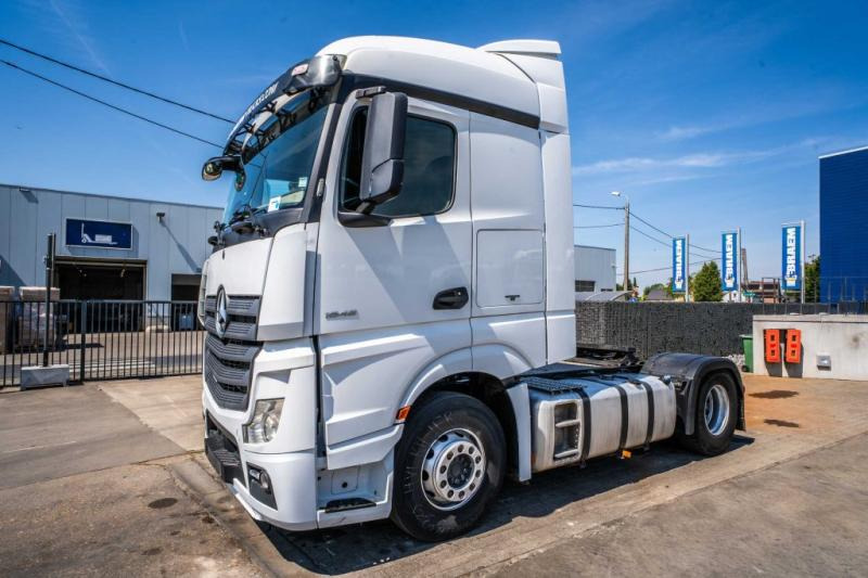 Mercedes ACTROS 1845 LS - Cabeza tractora: foto 1 Mercedes ACTROS 1845 LS - Cabeza tractora: foto 1