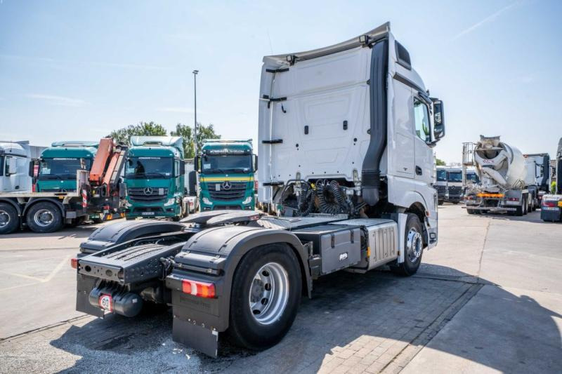 Mercedes ACTROS 1845 LS - Cabeza tractora: foto 4 Mercedes ACTROS 1845 LS - Cabeza tractora: foto 4