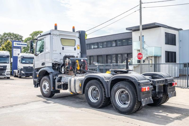 Mercedes AROCS 2645 BLS-6X4 - Cabeza tractora: foto 4 Mercedes AROCS 2645 BLS-6X4 - Cabeza tractora: foto 4