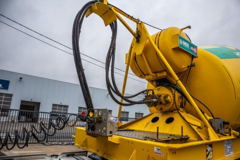 Imer BETON MIXER/MALAXEUR/MISCHER-10M3- STEERING AXLE - Semirremolque hormigonera: foto 5 Imer BETON MIXER/MALAXEUR/MISCHER-10M3- STEERING AXLE - Semirremolque hormigonera: foto 5