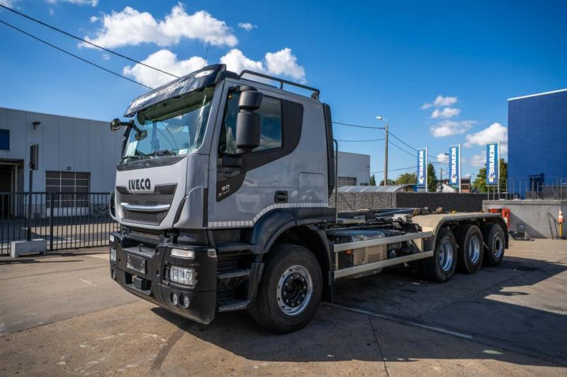 Iveco X-WAY 460 - Camión multibasculante: foto 1 Iveco X-WAY 460 - Camión multibasculante: foto 1