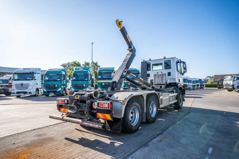 Iveco X-WAY 460 - HYVA - 91000 KM - Camión multibasculante: foto 4 Iveco X-WAY 460 - HYVA - 91000 KM - Camión multibasculante: foto 4