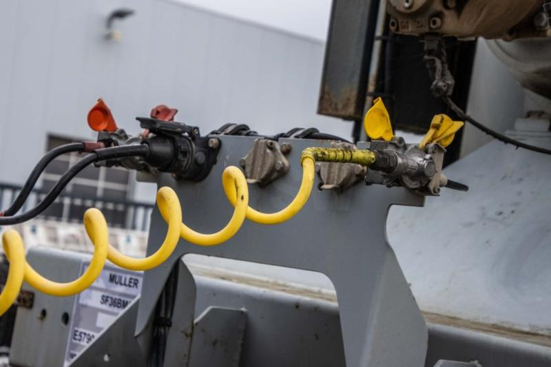 Liebherr BETON MIXER/MALAXEUR/MISCHER HTM 1204 - 12M³ - Semirremolque hormigonera: foto 5 Liebherr BETON MIXER/MALAXEUR/MISCHER HTM 1204 - 12M³ - Semirremolque hormigonera: foto 5