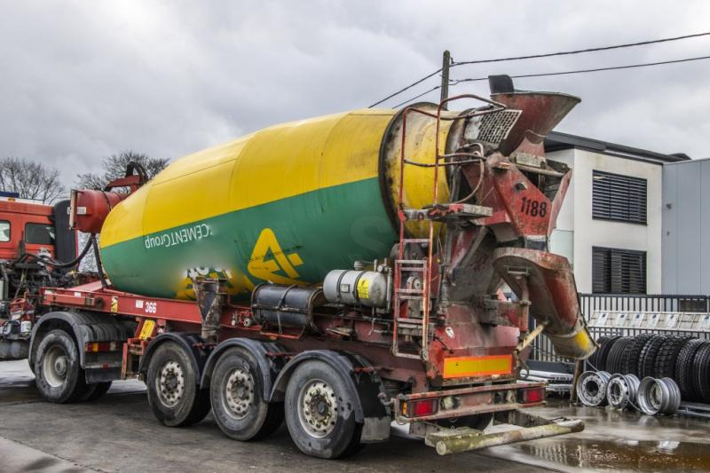 Liebherr LIEBHERR BETON MIXER/MALAXEUR/MISCHER-12M³ - Semirremolque hormigonera: foto 4 Liebherr LIEBHERR BETON MIXER/MALAXEUR/MISCHER-12M³ - Semirremolque hormigonera: foto 4