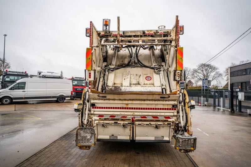 MAN TGS 26.320 BL - VDK PUSHER IIK - Camión de basura: foto 5 MAN TGS 26.320 BL - VDK PUSHER IIK - Camión de basura: foto 5