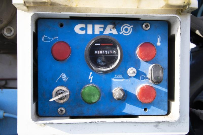 Mol BETON MIXER/MALAXEUR/MISCHER 10M3+MOTOR/MOTEUR - Semirremolque hormigonera: foto 5 Mol BETON MIXER/MALAXEUR/MISCHER 10M3+MOTOR/MOTEUR - Semirremolque hormigonera: foto 5