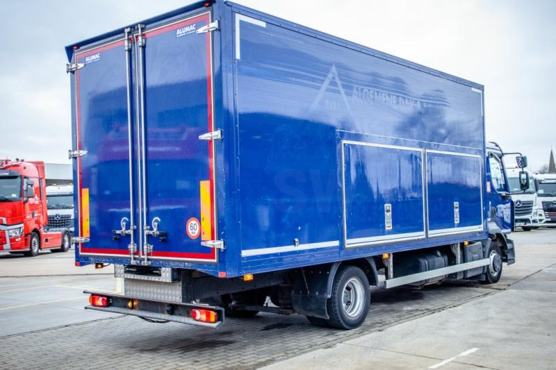 Renault D210-12T-E6 - 50000 KM - Camión caja cerrada: foto 3 Renault D210-12T-E6 - 50000 KM - Camión caja cerrada: foto 3