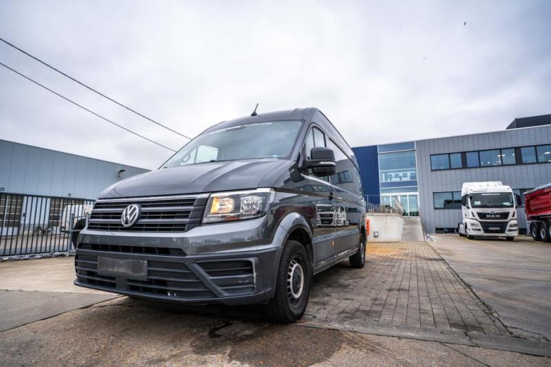 VW CRAFTER 2.0 TDI - 70 536 KM - Furgón: foto 2 VW CRAFTER 2.0 TDI - 70 536 KM - Furgón: foto 2