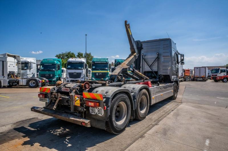 Volvo FH 480 -E5 + PALFINGER - Camión multibasculante: foto 5 Volvo FH 480 -E5 + PALFINGER - Camión multibasculante: foto 5