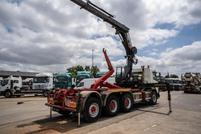 Volvo FMX 420 - HIAB 322 E - 7 HIPRO - Camión multibasculante: foto 4 Volvo FMX 420 - HIAB 322 E - 7 HIPRO - Camión multibasculante: foto 4