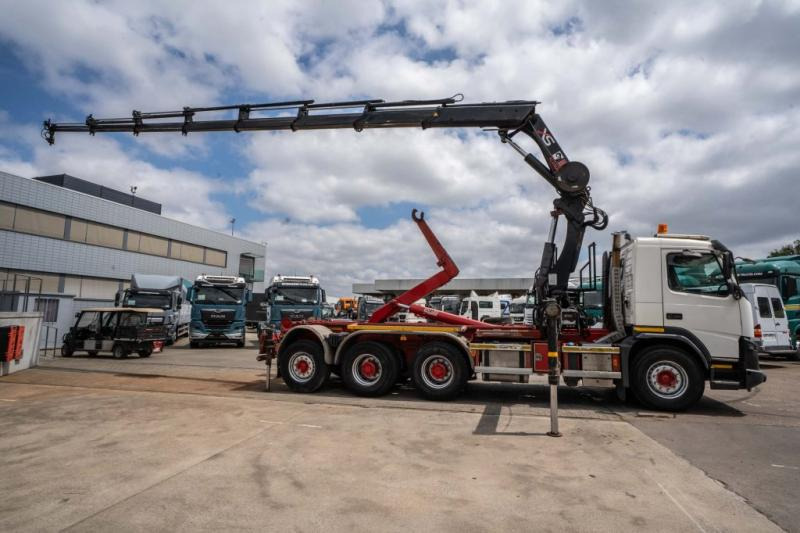 Volvo FMX 420 - HIAB 322 E - 7 HIPRO - Camión multibasculante: foto 3 Volvo FMX 420 - HIAB 322 E - 7 HIPRO - Camión multibasculante: foto 3