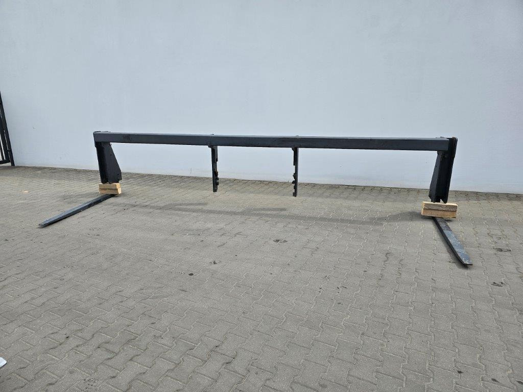 Baumann Langguttraverse - Implemento para Equipo de manutención: foto 1 Baumann Langguttraverse - Implemento para Equipo de manutención: foto 1