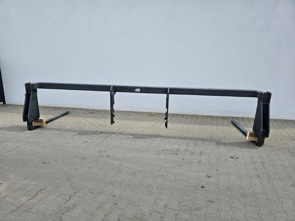 Baumann Langguttraverse - Implemento para Equipo de manutención: foto 3 Baumann Langguttraverse - Implemento para Equipo de manutención: foto 3
