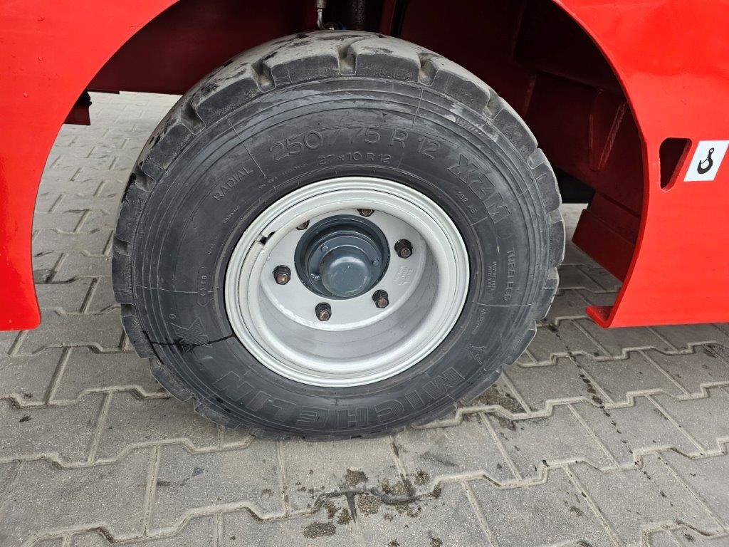 Carretilla de carga lateral Jumbo JDQN40/14/40: foto 10 Carretilla de carga lateral Jumbo JDQN40/14/40: foto 10