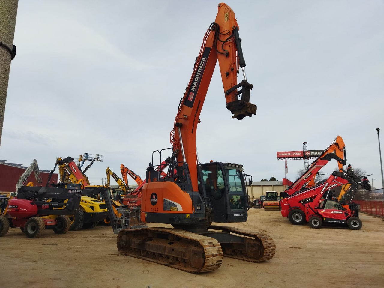 DOOSAN DX235LCR - Excavadora de cadenas: foto 1 DOOSAN DX235LCR - Excavadora de cadenas: foto 1