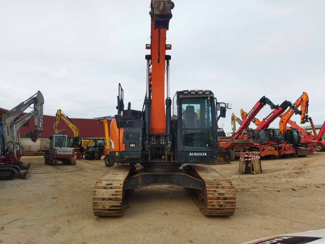 DOOSAN DX235LCR - Excavadora de cadenas: foto 2 DOOSAN DX235LCR - Excavadora de cadenas: foto 2