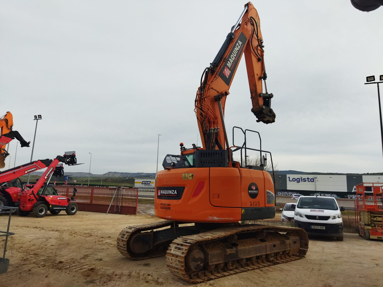 DOOSAN DX235LCR - Excavadora de cadenas: foto 4 DOOSAN DX235LCR - Excavadora de cadenas: foto 4