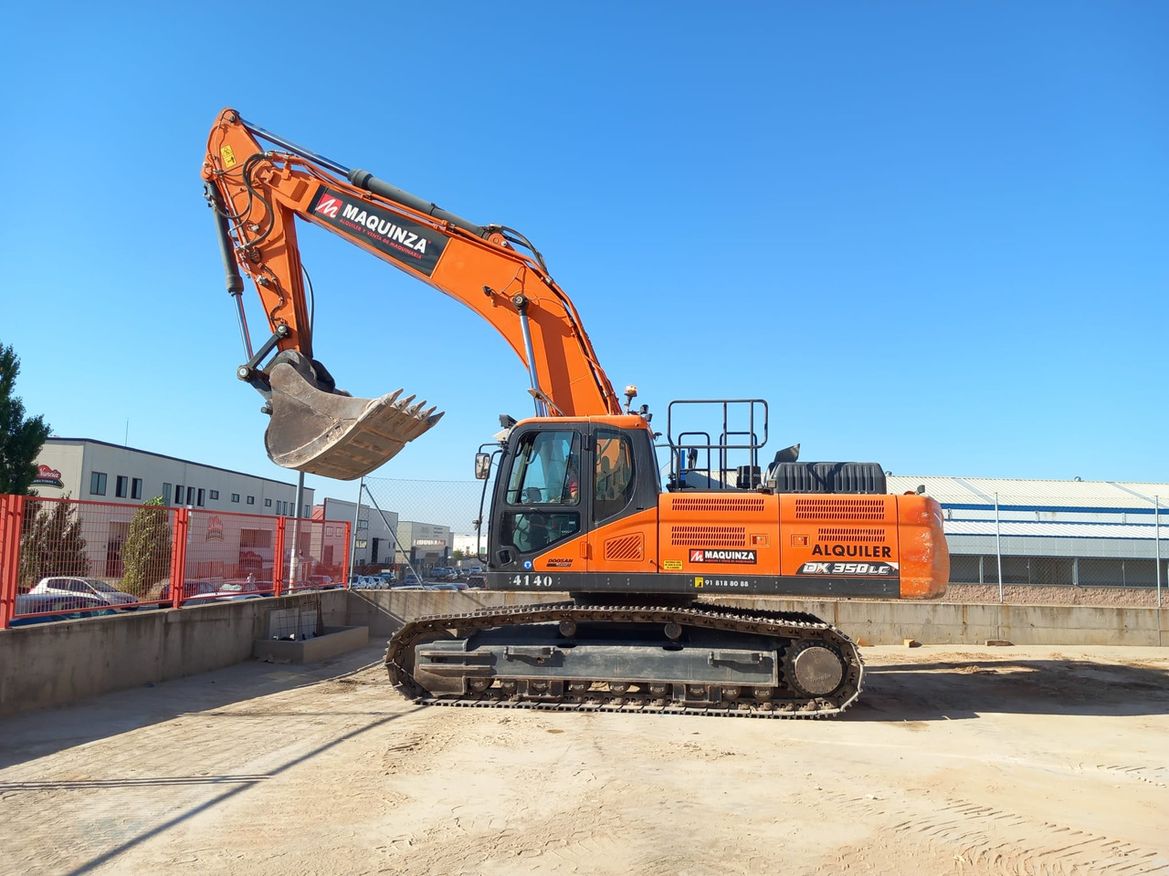 DOOSAN DX350LC-7 - Excavadora de cadenas: foto 1 DOOSAN DX350LC-7 - Excavadora de cadenas: foto 1