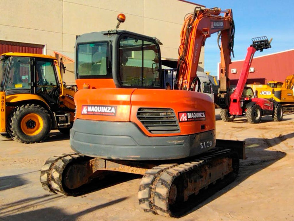 DOOSAN DX85R-3 - Miniexcavadora: foto 3 DOOSAN DX85R-3 - Miniexcavadora: foto 3