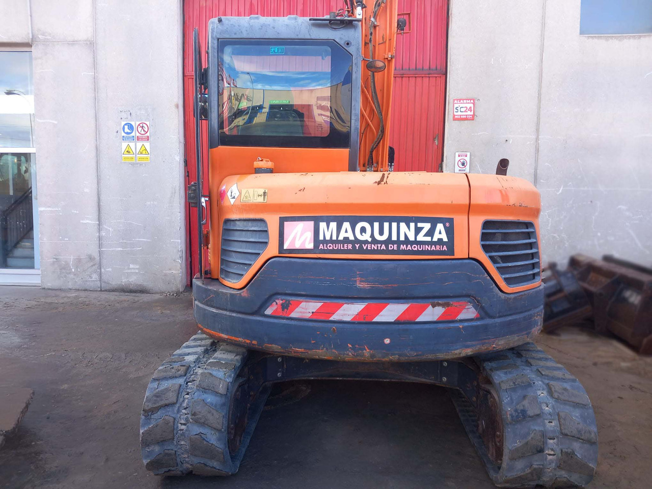 DOOSAN DX85R-3 - Miniexcavadora: foto 3 DOOSAN DX85R-3 - Miniexcavadora: foto 3