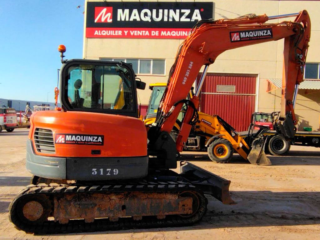 DOOSAN DX85R-3 - Miniexcavadora: foto 2 DOOSAN DX85R-3 - Miniexcavadora: foto 2