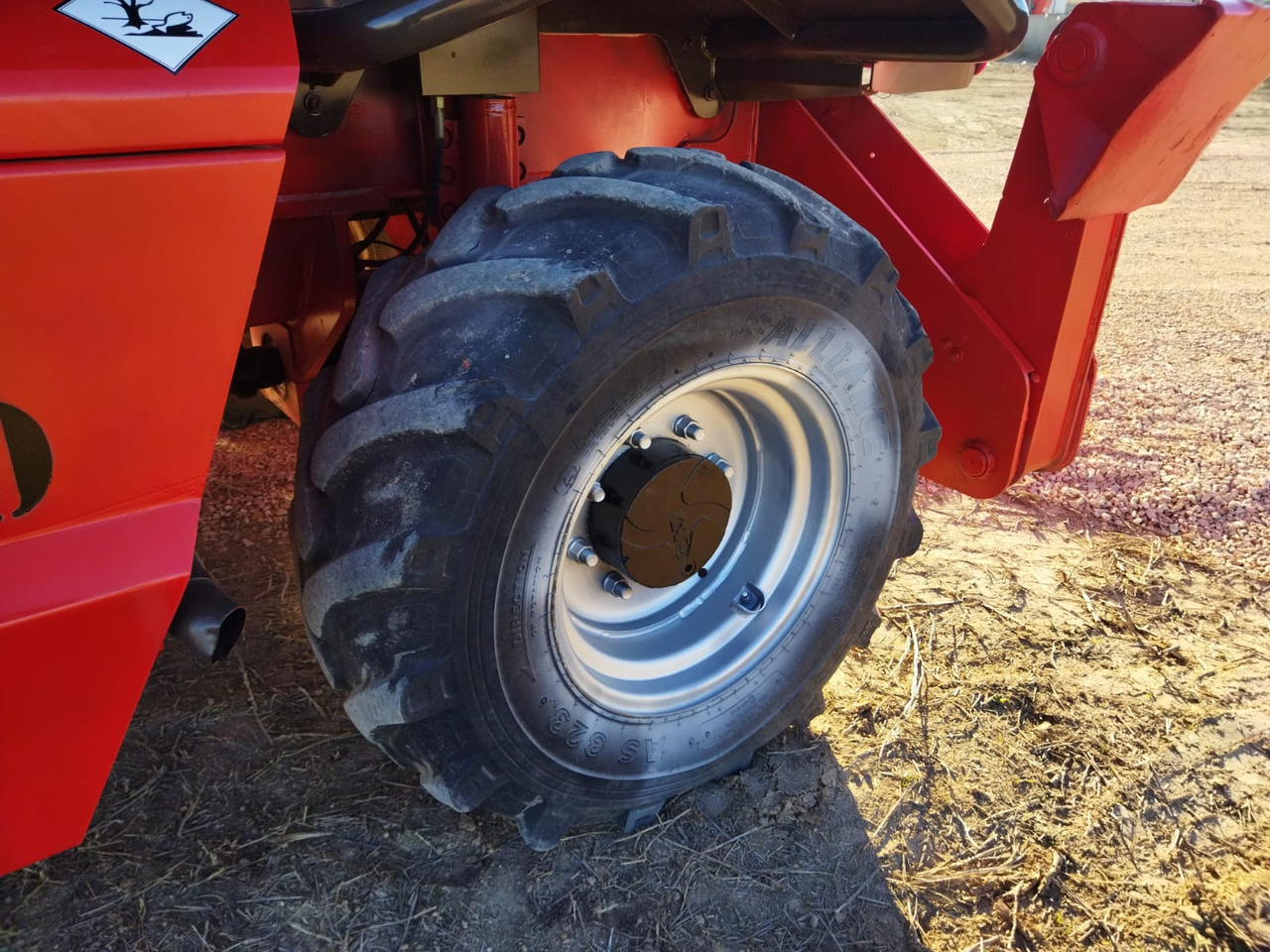 Manipulador telescópico MANITOU MRT1635: foto 10 Manipulador telescópico MANITOU MRT1635: foto 10