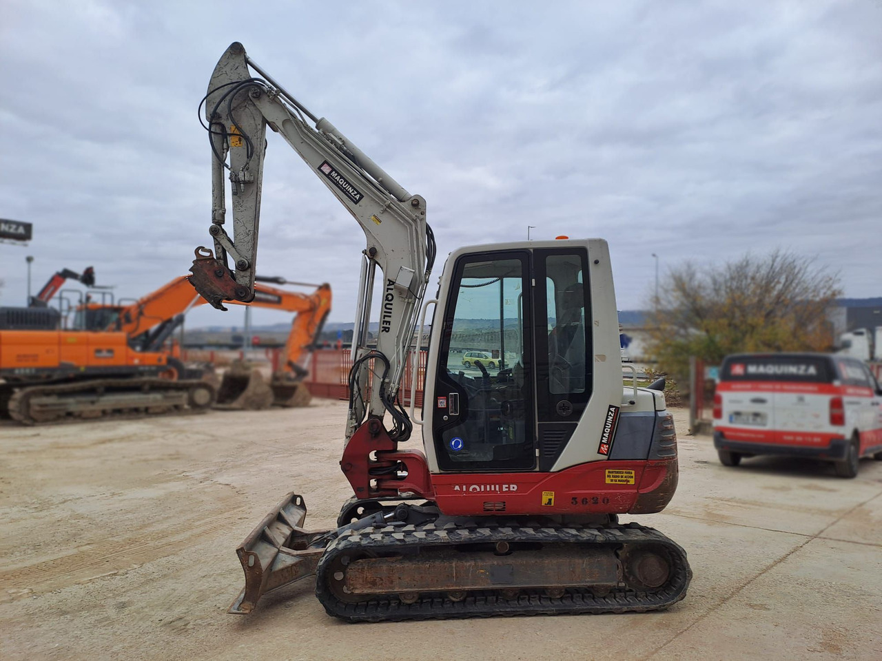 TAKEUCHI TB250 - Miniexcavadora: foto 1 TAKEUCHI TB250 - Miniexcavadora: foto 1