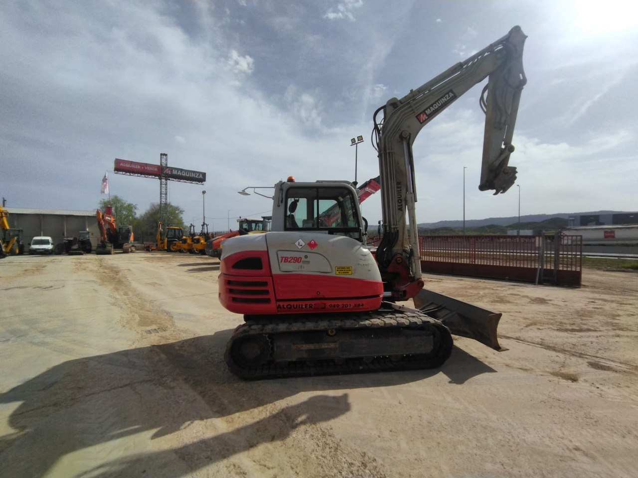 TAKEUCHI TB290 - Miniexcavadora: foto 4 TAKEUCHI TB290 - Miniexcavadora: foto 4